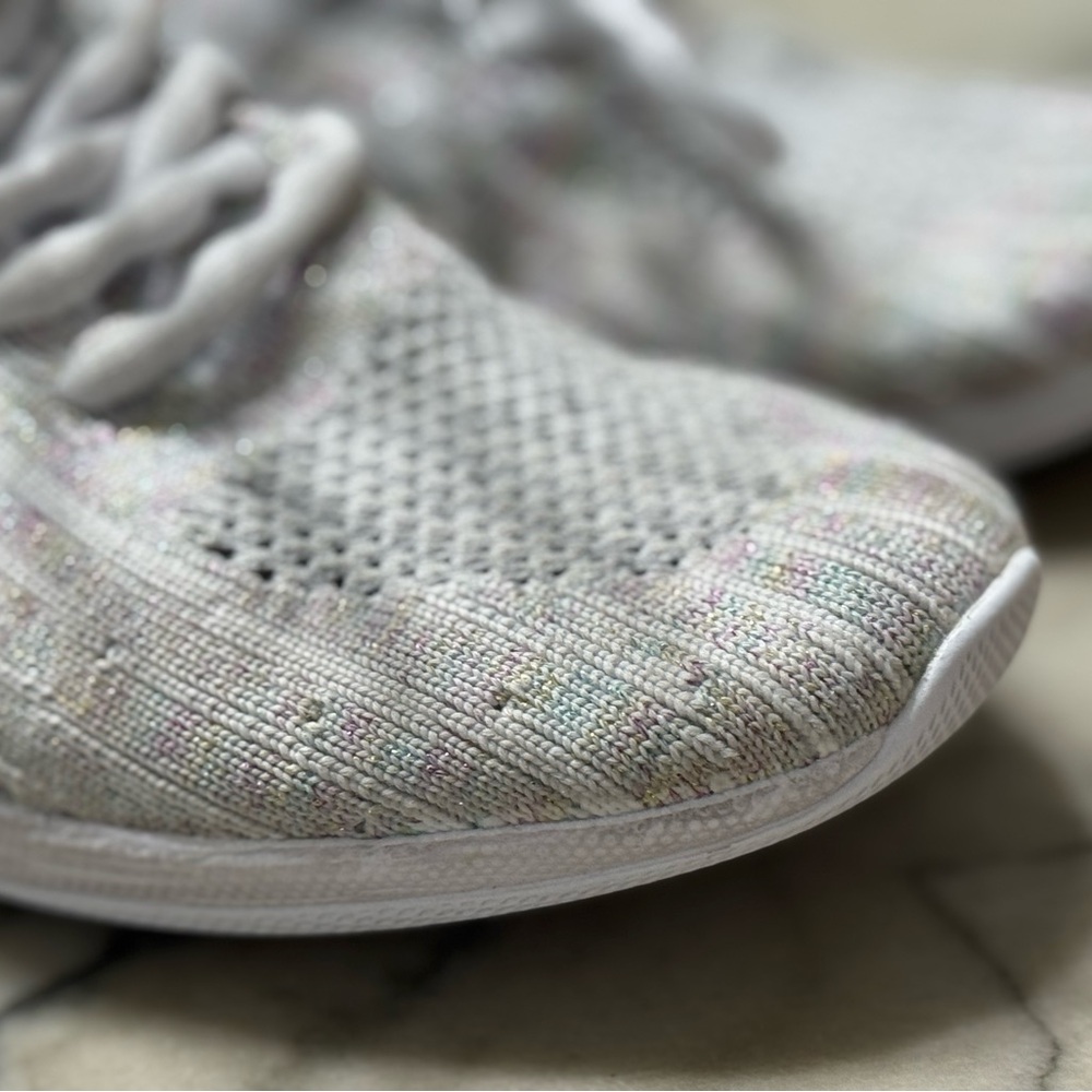 Rebel cheer shoes - Picture 3 of 6